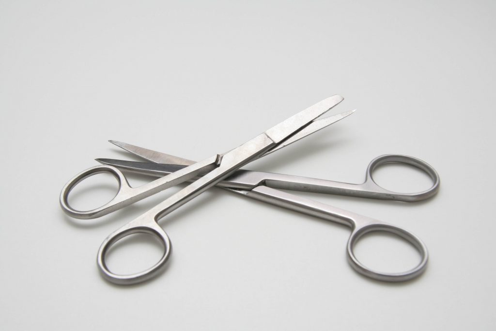 The 16 Best Nursing Scissors Reviews & Buying Guide for 2019